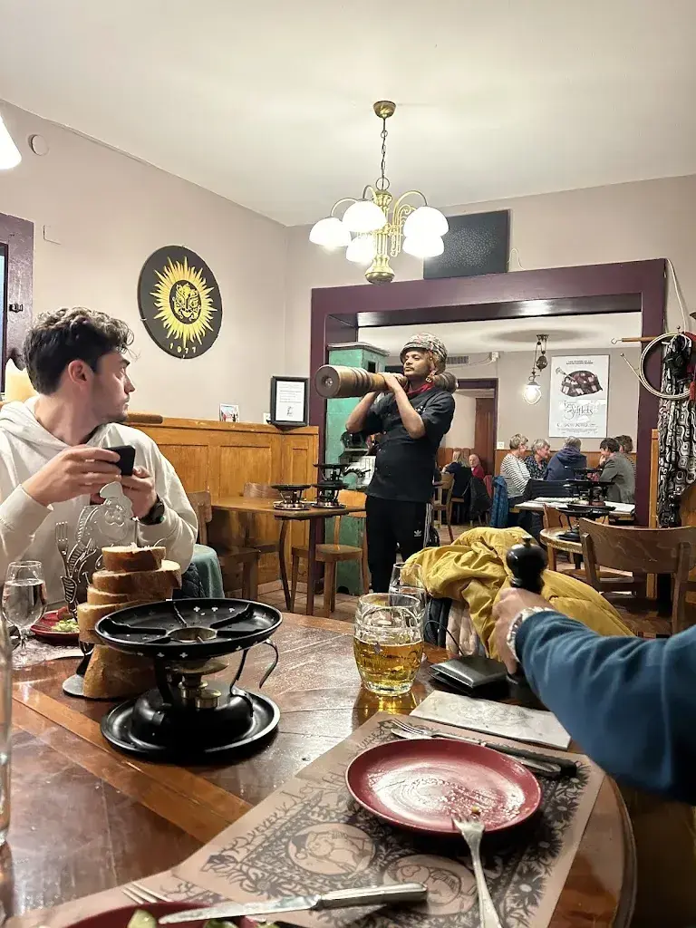 Ralitsa Grebenarova_Trois Sifflets - Vevey_Vevey_review