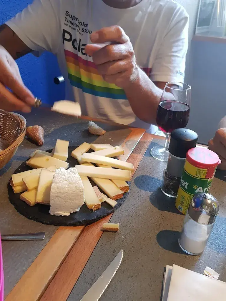 Menu_Chez Manu Fromagerie Bistro_Semsales_image_5