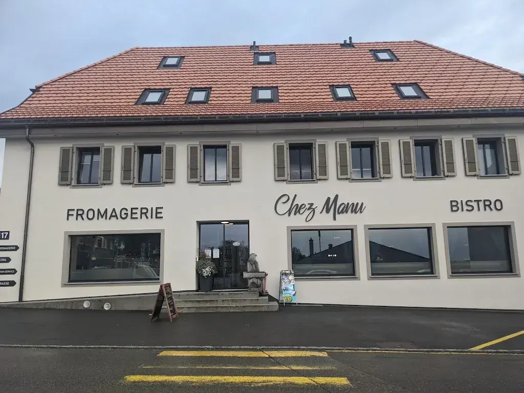 Peter Campbell_Chez Manu Fromagerie Bistro_Semsales_review