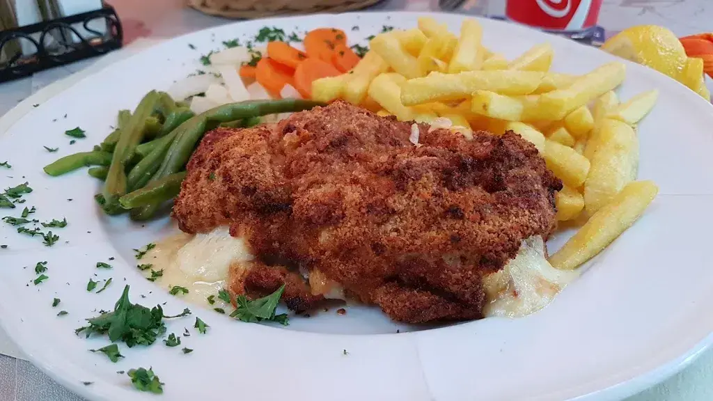 Kastanienbaum_Kestenholz_menu_image_1