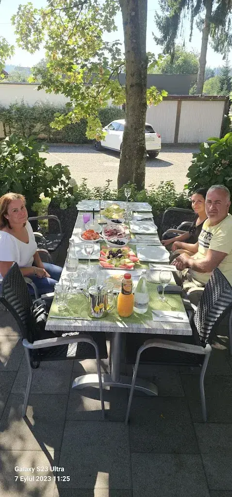 EKO CAN_Restaurant Hardeck_Neuendorf_review