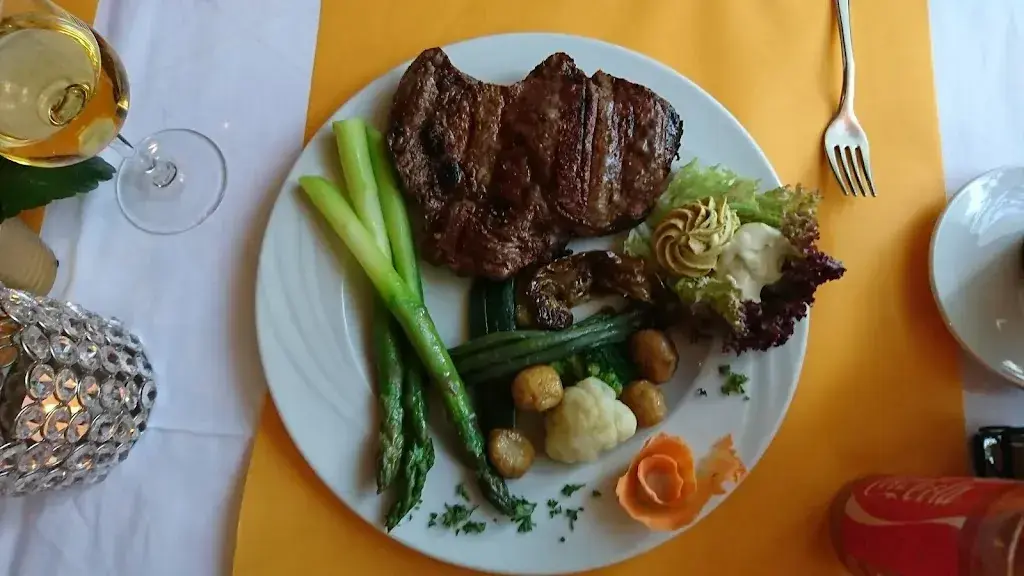 Menu_Gasthaus zum Ochsen_Neuendorf_immagine_9