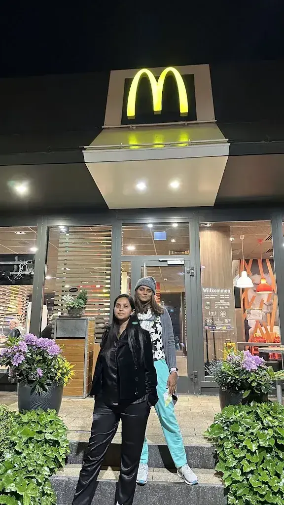 Alpesh Vaghasiya_McDonald’s_Egerkingen_recensione