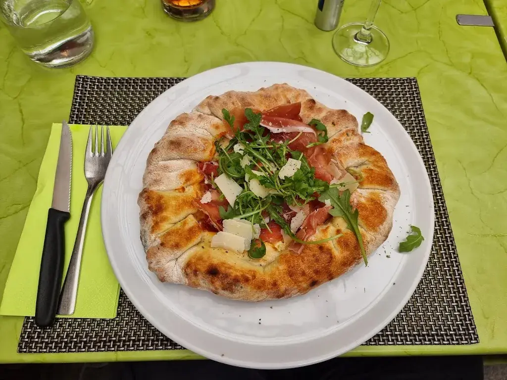 Stefan Trittibach_Restaurant Pizzeria Schmitte Bingo-Bongo_Balsthal_Bewertung