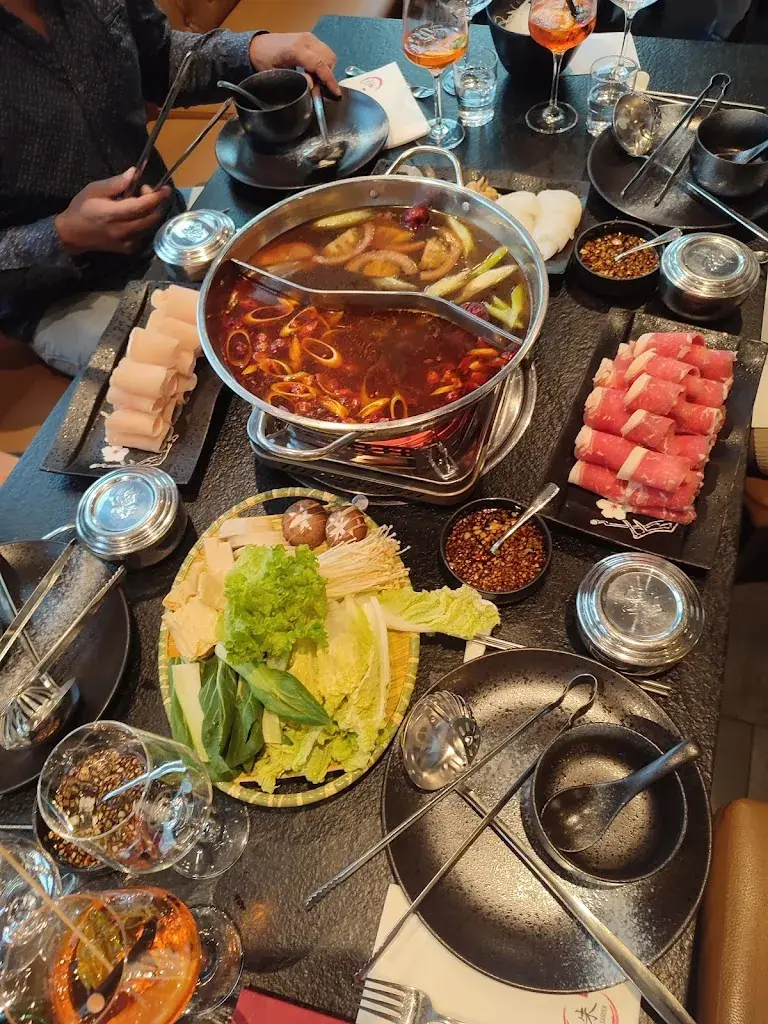 Jelisaveta Borer_Chu Garden_Bern_review