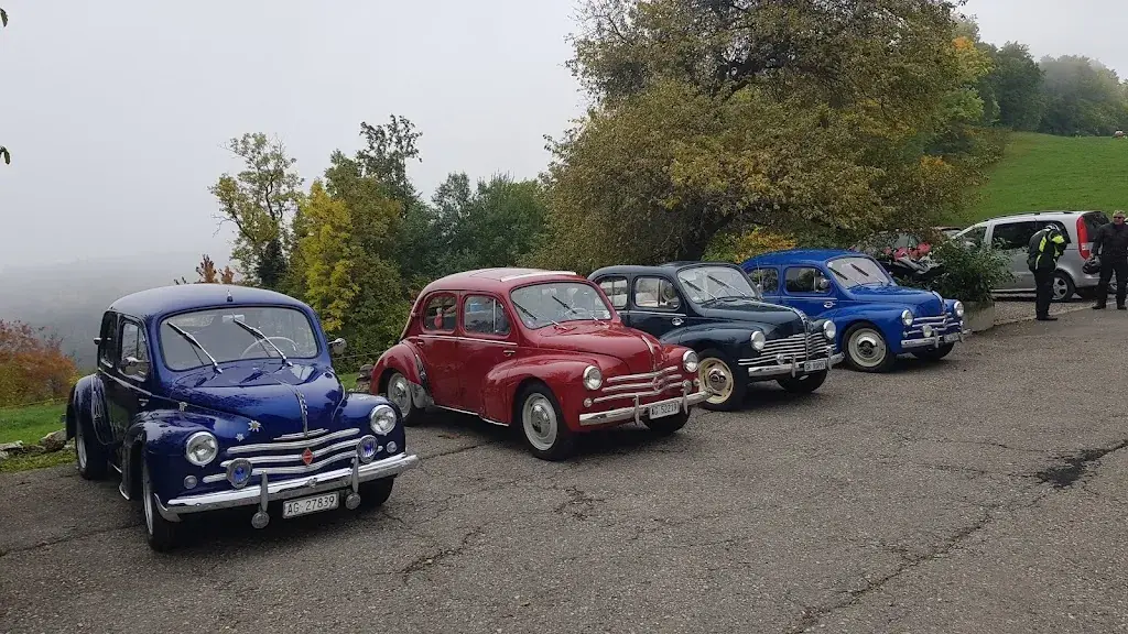 Herbert Born_Untere Tannmatt_Herbetswil_review