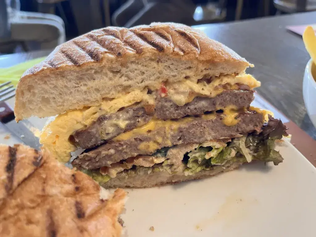 Igor Stojanoski_Alpenblick Passwang_Mümliswil-Ramiswil_review