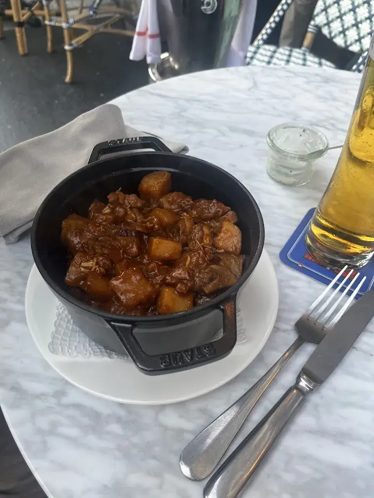 Mera Bakr_Restaurant Röschtigrabe_Bern_review