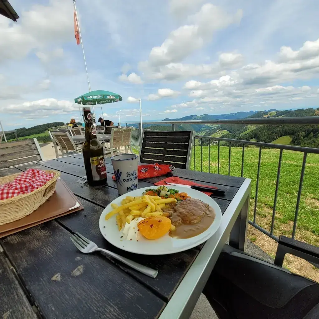 Roland Hochstrasser_Bergwirtschaft Matzendörfer Stierenberg_Mümliswil-Ramiswil_review