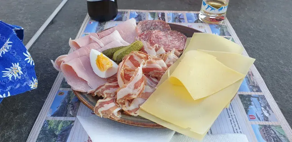 Bergwirtschaft Güggel ristorante a Mümliswil-Ramiswil