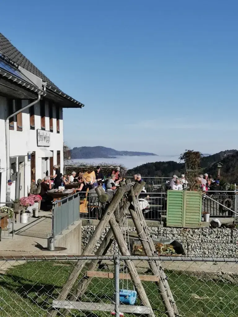 Patrik Meier_Bergwirtschaft Güggel_Mümliswil-Ramiswil_reseña