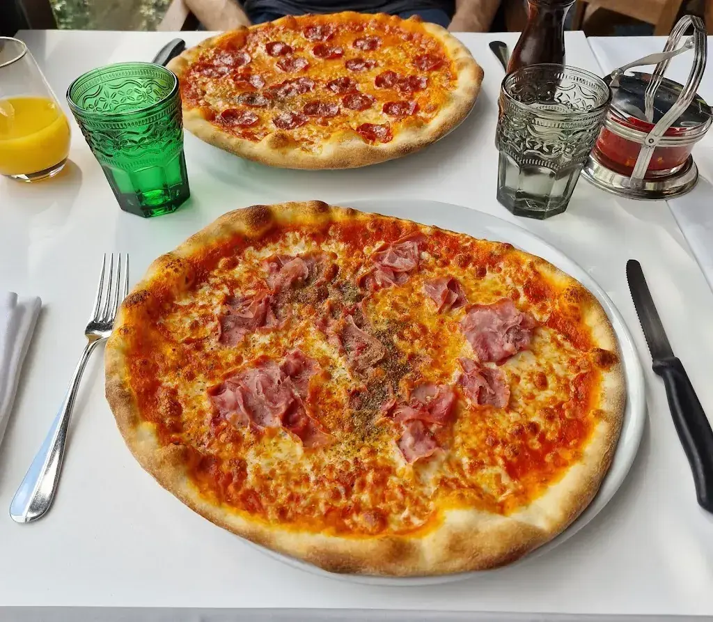 Emília Rauschenberger_Berg_Fischenthal_avis