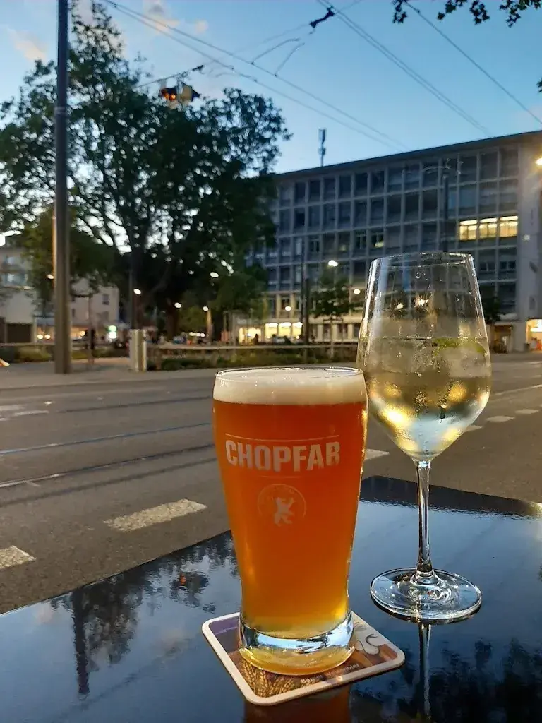 William Richards_Restaurant Eiger_Bern_avis