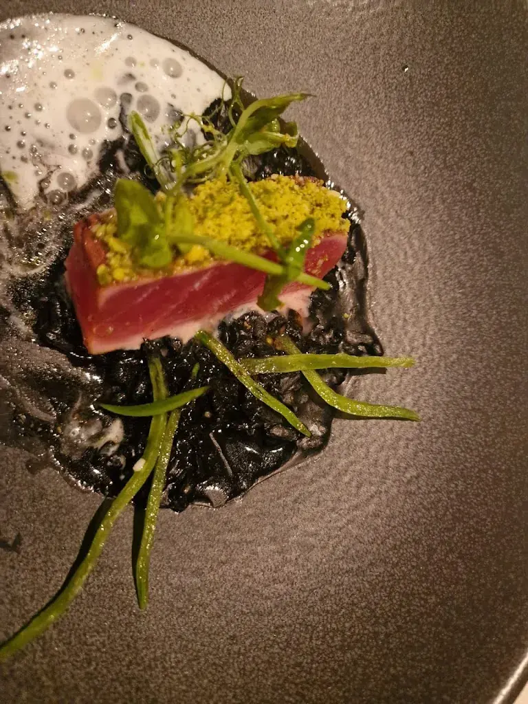 Katerina Zajacova_Restaurant Essen'z_Brugg_review