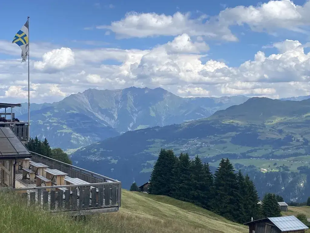 Thomas Bovbjerg Rasmussen_Bergrestaurant Burleun_Breil/Brigels_review