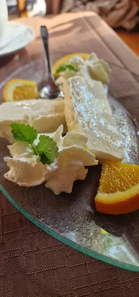 Menu_Häxehüüsli_Reinach_image_8