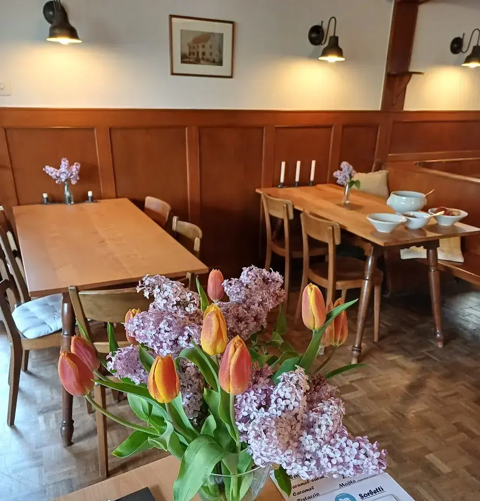 Rita Müller_Restaurant Lämmli_Metzerlen-Mariastein_avis