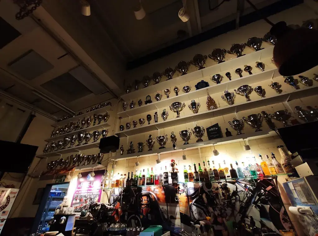 Dennis G._Fat Inn Bar_Dornach_review