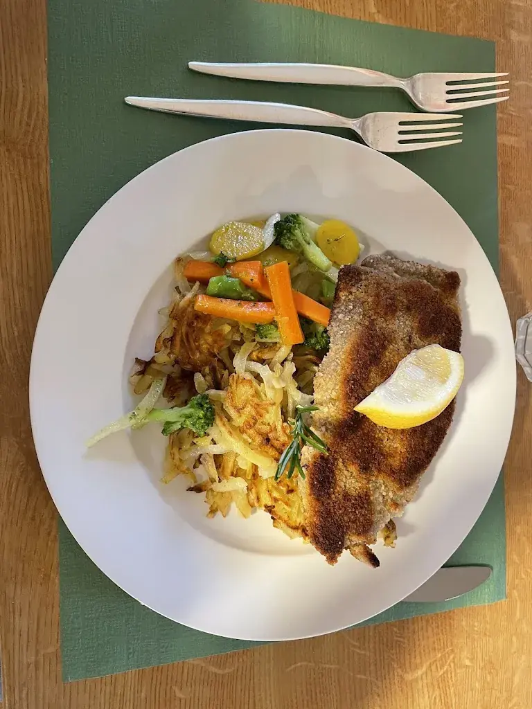 Jernej Stražišar_Restaurant Säli-Schlössli_Starrkirch-Wil_avis