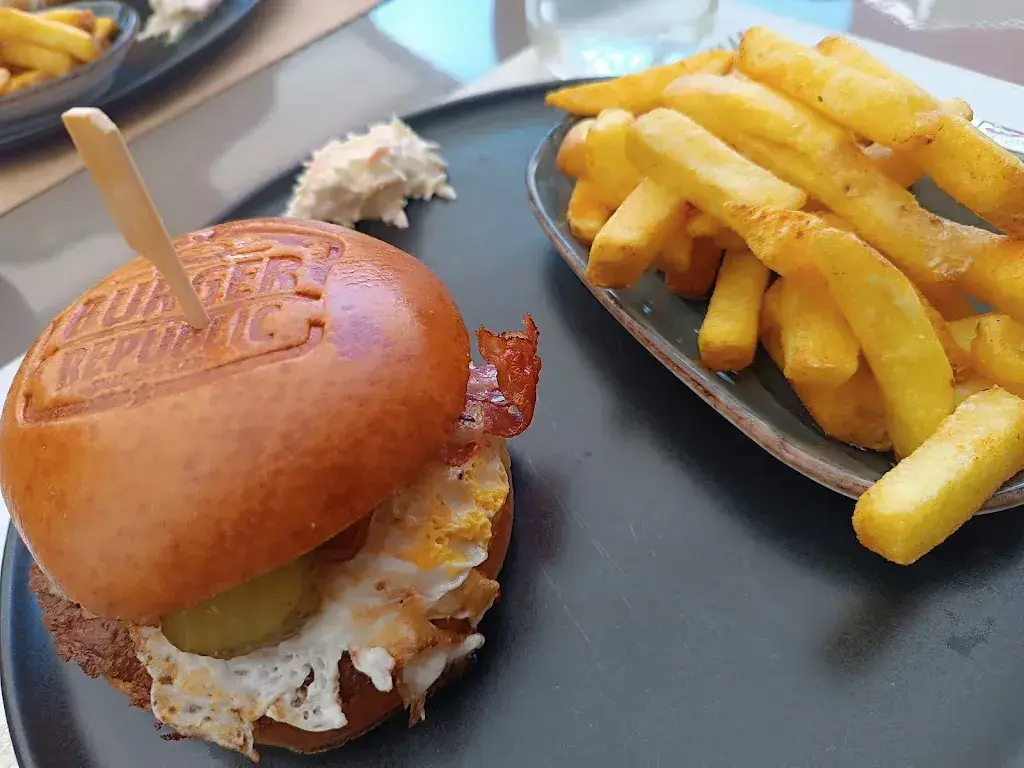 Menu_Burger Republic Restaurant & Bar_Schönenwerd_image_7