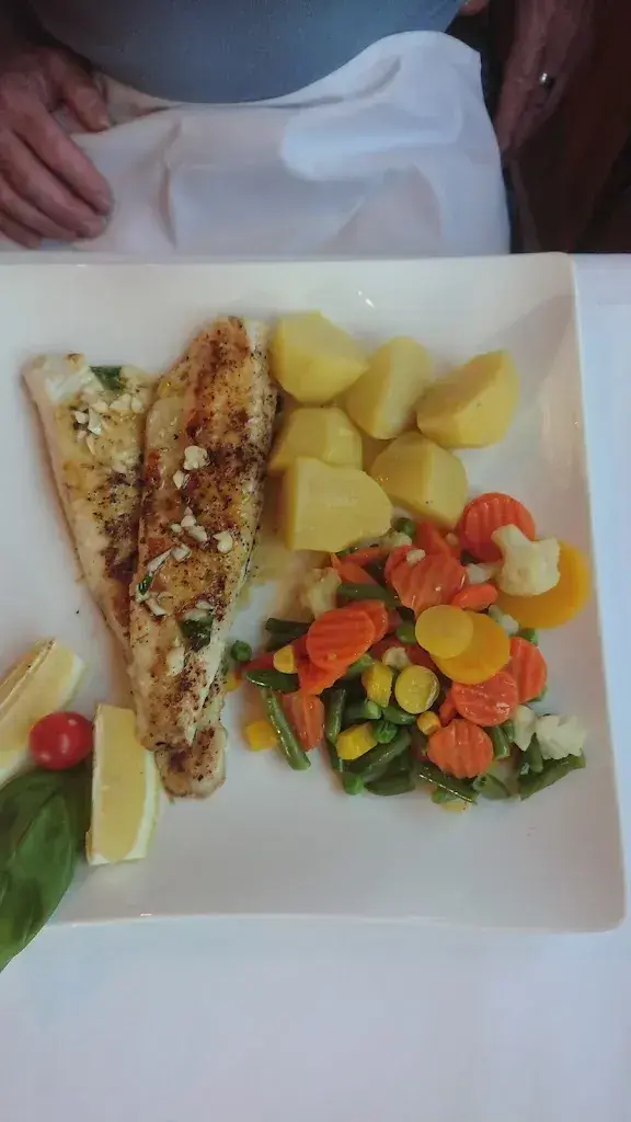 Ernst Gadola_Restaurant Freihof_Erlinsbach_recensione