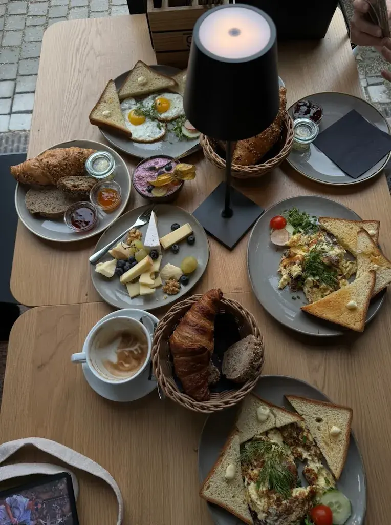 Menu_Bloomell Coffeehouse Derendingen_Derendingen_image_9