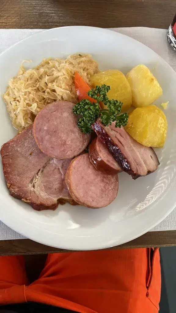 Menu_Gastro Brodard GmbH Restaurant Saalbau Bad_Derendingen_image_7