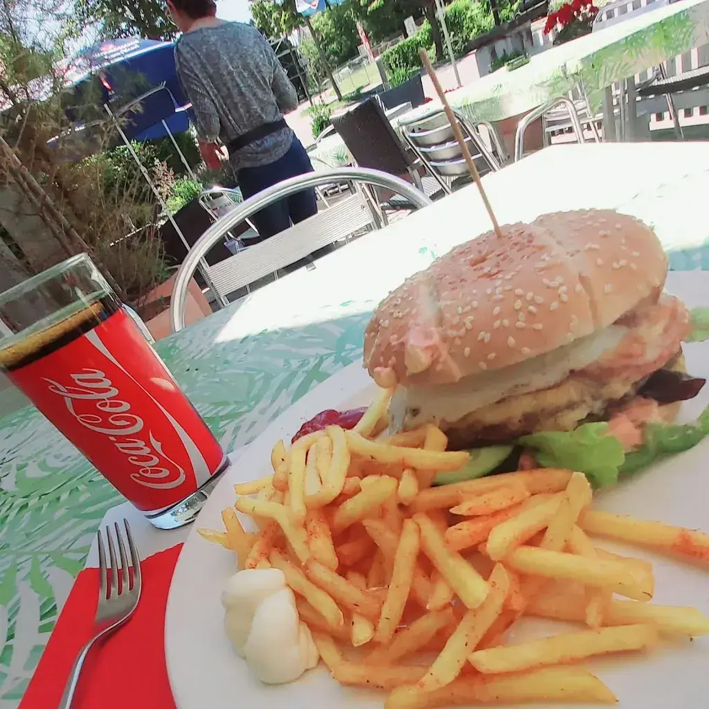 khadija brini_Restaurant Dörfli Schliern | Köniz in Bern_Köniz_avis