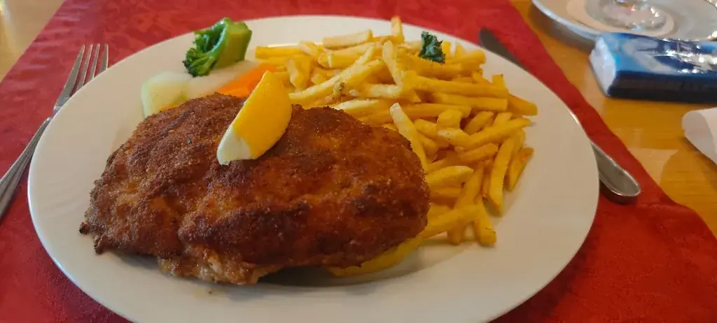 Ronnie Maria_Cordon-bleu Paradies Hirschen Günsberg_Günsberg_avis