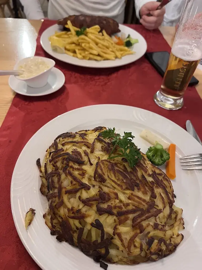 Peter Palij_Cordon-bleu Paradies Hirschen Günsberg_Günsberg_avis
