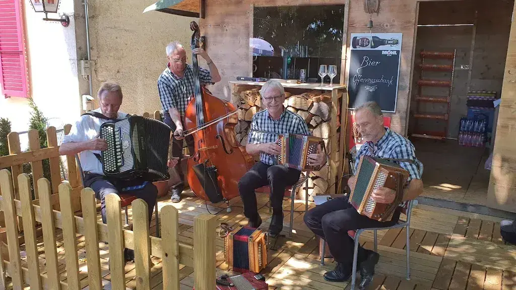 Erhard Walther_Restaurant Glutzenberg_Günsberg_review