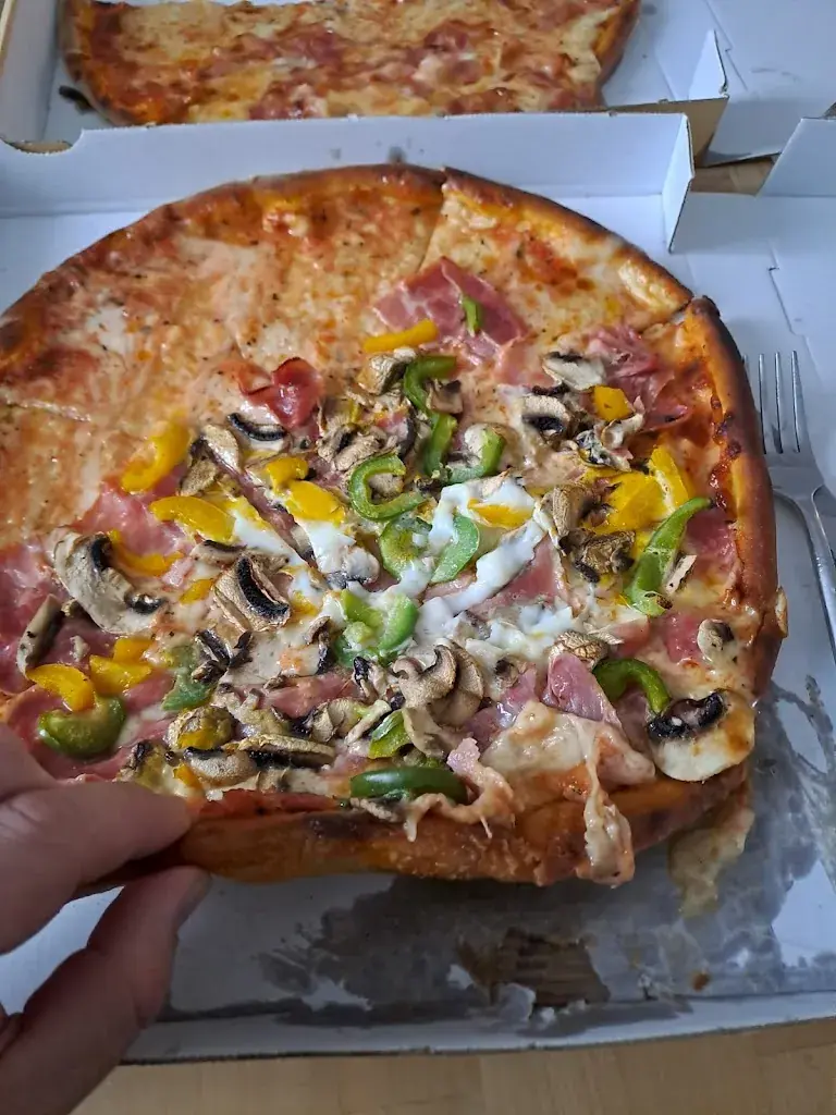 Marco Christen_Bettle Pizza Kebab Haus_Bettlach_review
