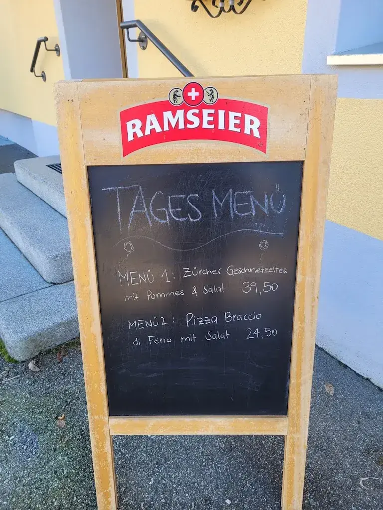 Roland Staudenmann_Restaurant Post_Rüttenen_avis