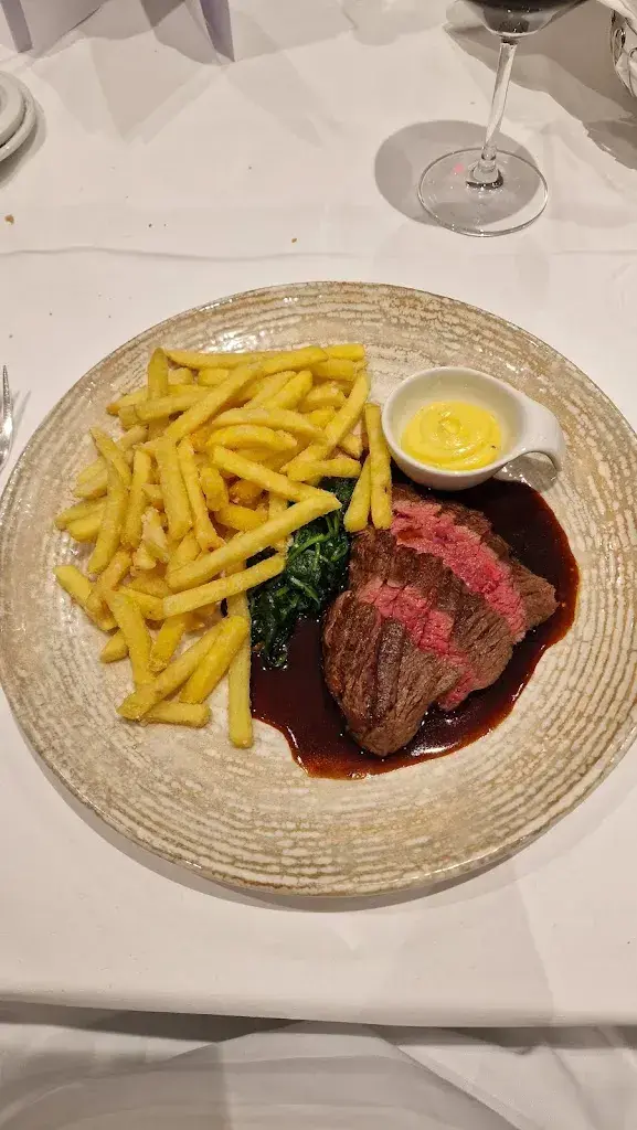 Luc Parel_Stadtrestaurant swan21_Wil_review