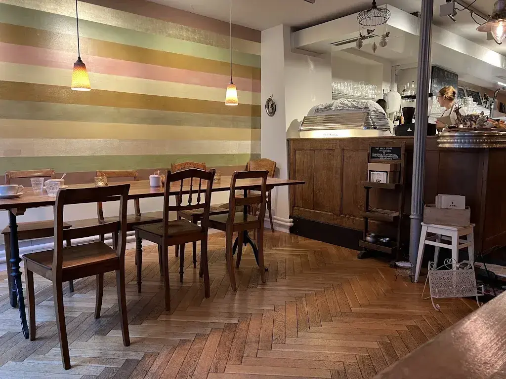 Elias Adam_Cafè Bar La Moka_Wil_Bewertung