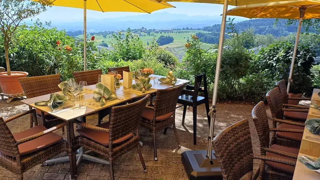 Hans Wernhart_Waldrose Eventlocation_Rossrüti_avis