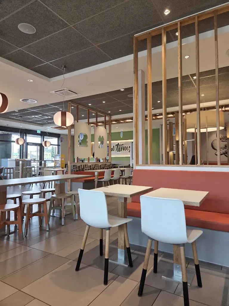 Fredrik Storholm_McDonald’s_Wil_review