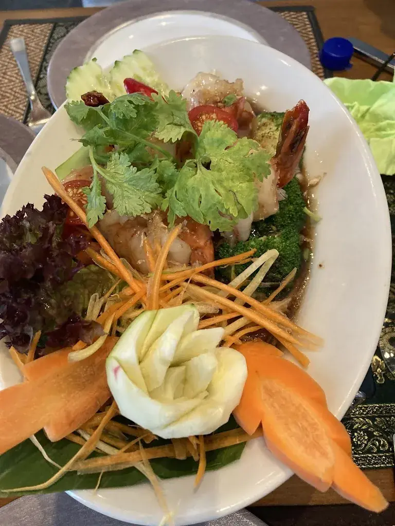 Michelle Callard_Typisch Thai_Wil_avis