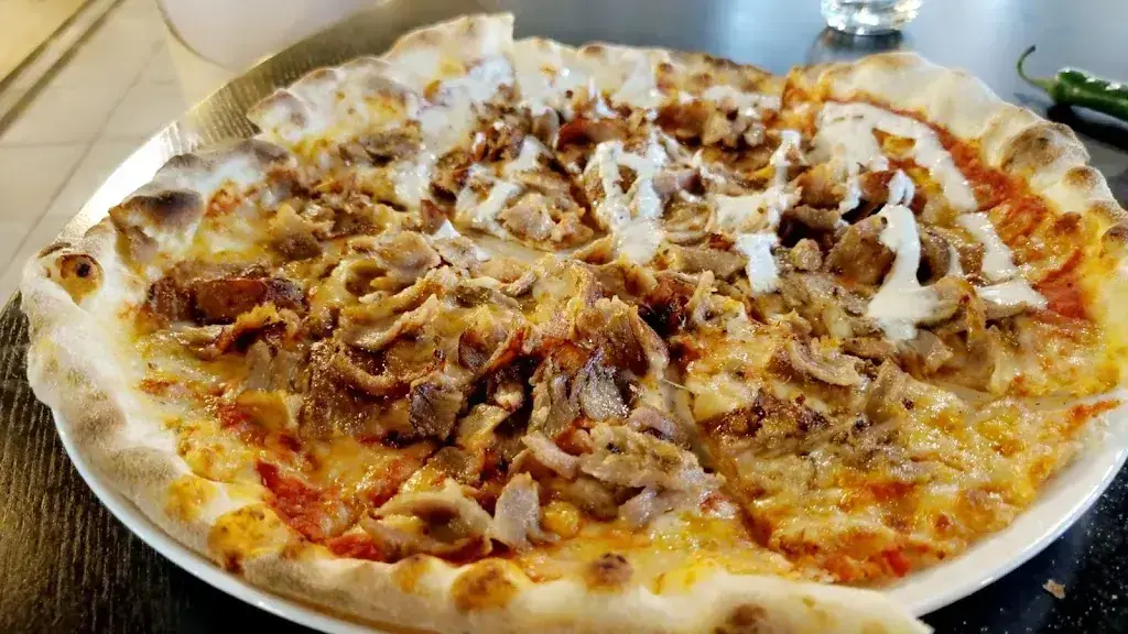 Menu_Train Station Pizza.Schawrma essen kurier Halal_Wil_image_8