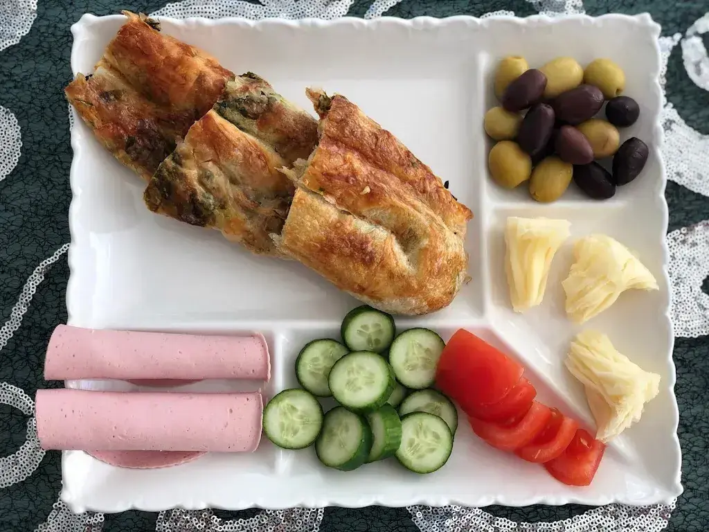 Däniker's Place_Däniken_menu_image_1