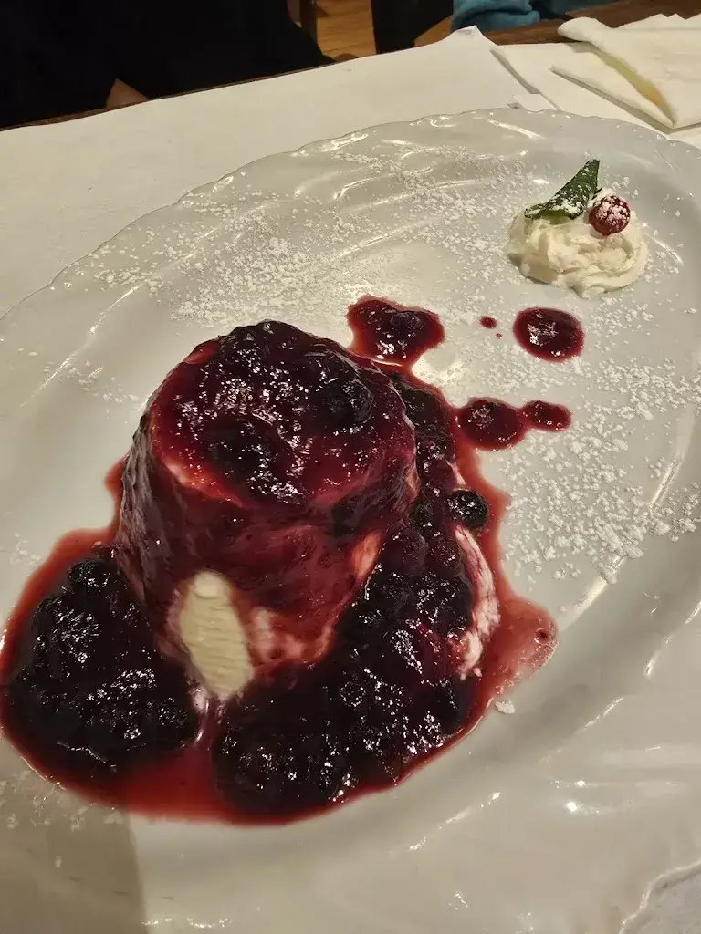 vinay kumar_Tre Fratelli_Bern_review