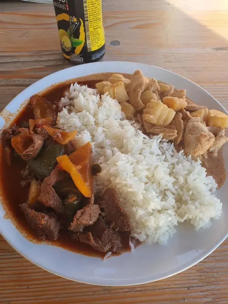 Hill HILLI_THAI Take Away Muangket_Gretzenbach_avis