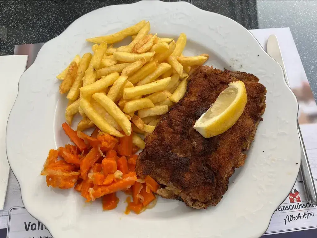 David MARTIN_Restaurant Pizzeria Waldegg Kurier_Gunzgen_review