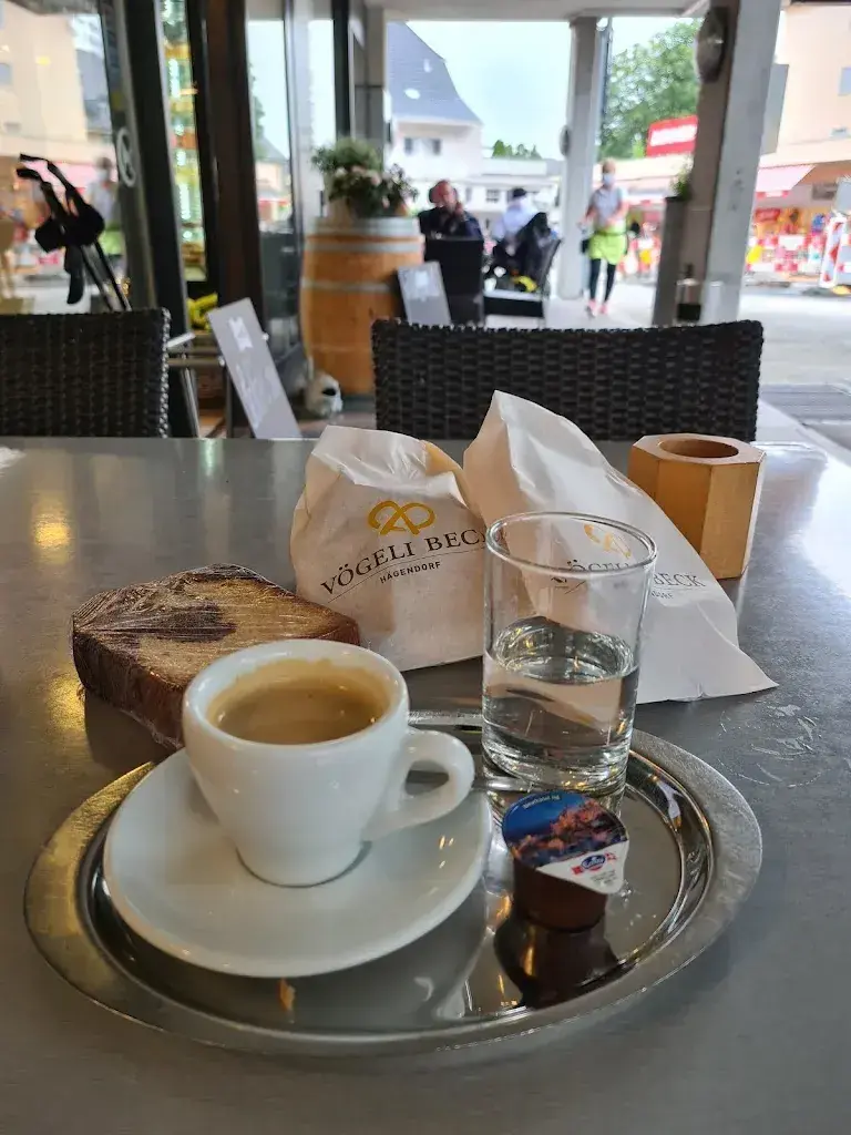 Cristian Rosca_Vögeli Beck AG - Bistro und Laden Eigasse_Hägendorf_review