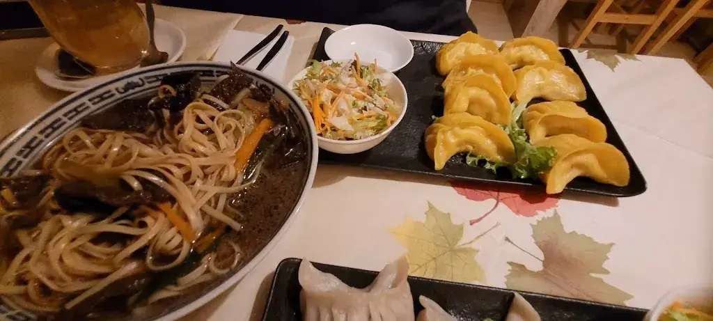 Dani B_Hima-Momo Take Away_Hägendorf_review