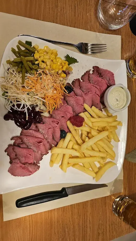 Menü_Restaurant Pizzeria Brunnenhof_Köniz_Bild_9