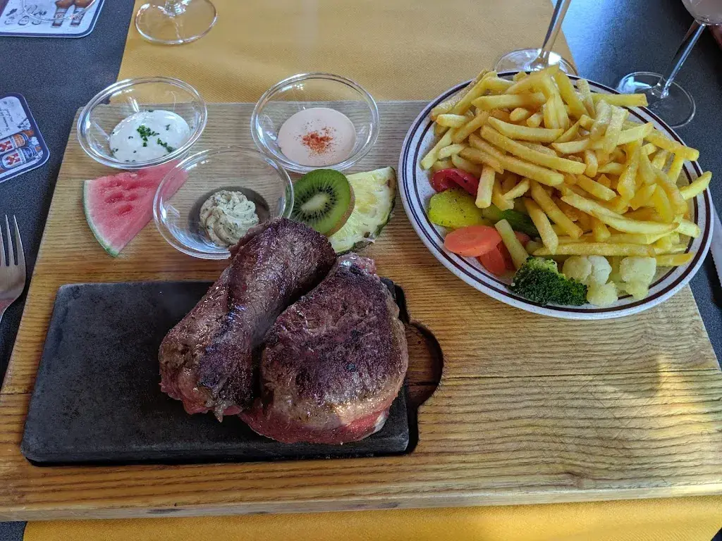 Menu_Bahnhof_Busswil bei Büren_image_5