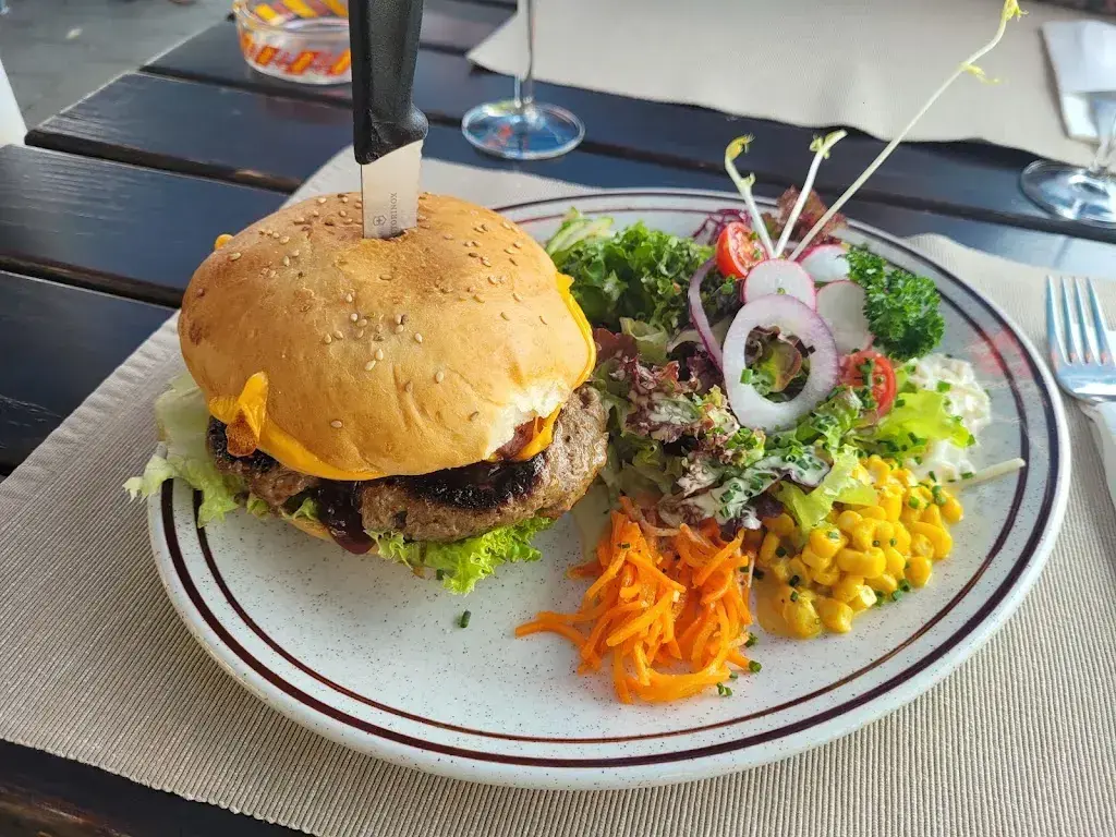 Menu_Bahnhof_Busswil bei Büren_image_7