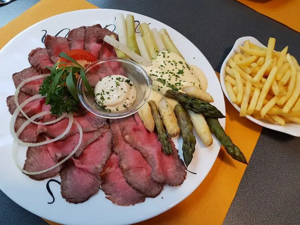 Bahnhof_Busswil bei Büren_slider_image_2