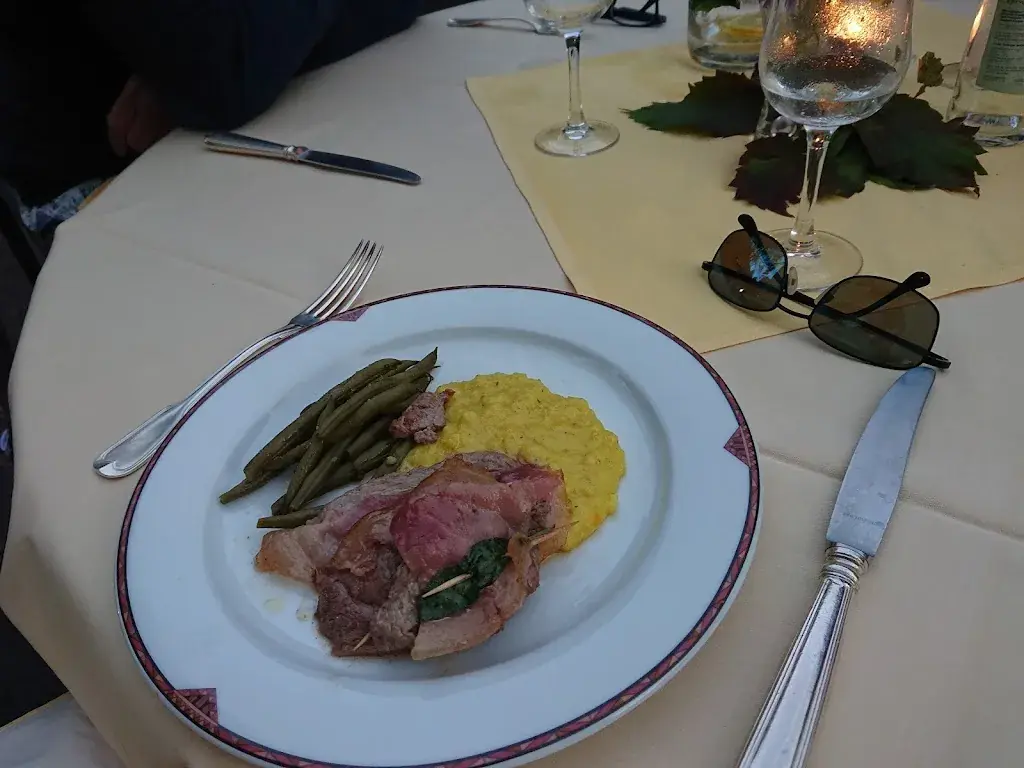 Menü_Hôtel Restaurant Moulin Neuf_Roggenburg_Bild_1